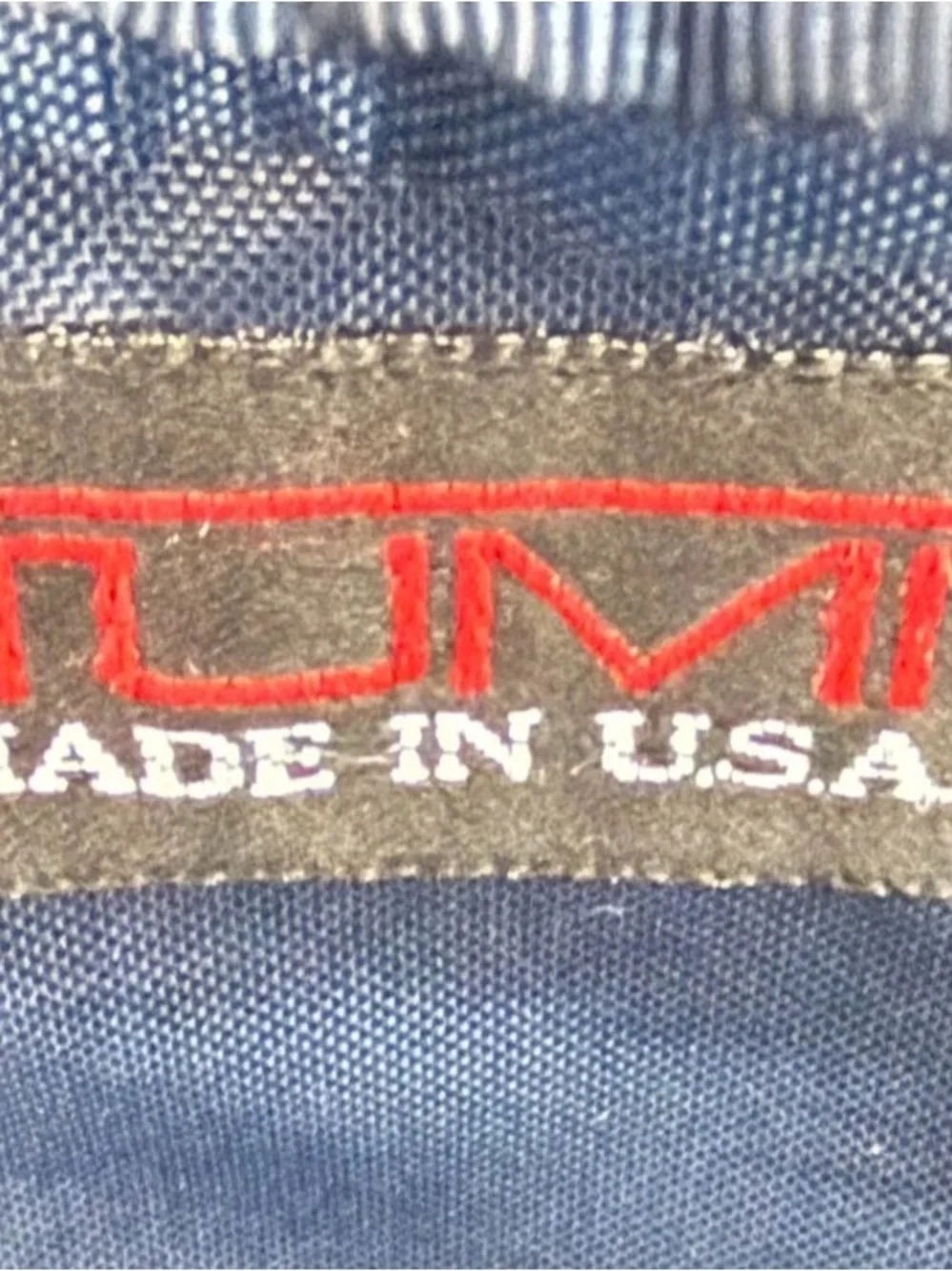 Tumi Men's Nylon Blue Expandable Brief/Laptop Case, Overnight Bag - Picture 4 of 15